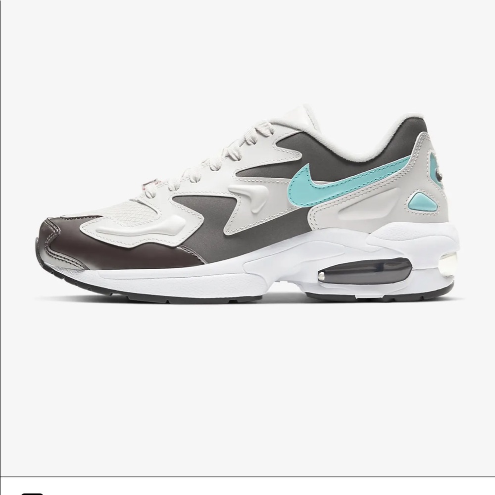 Nike Air Max2 Light
